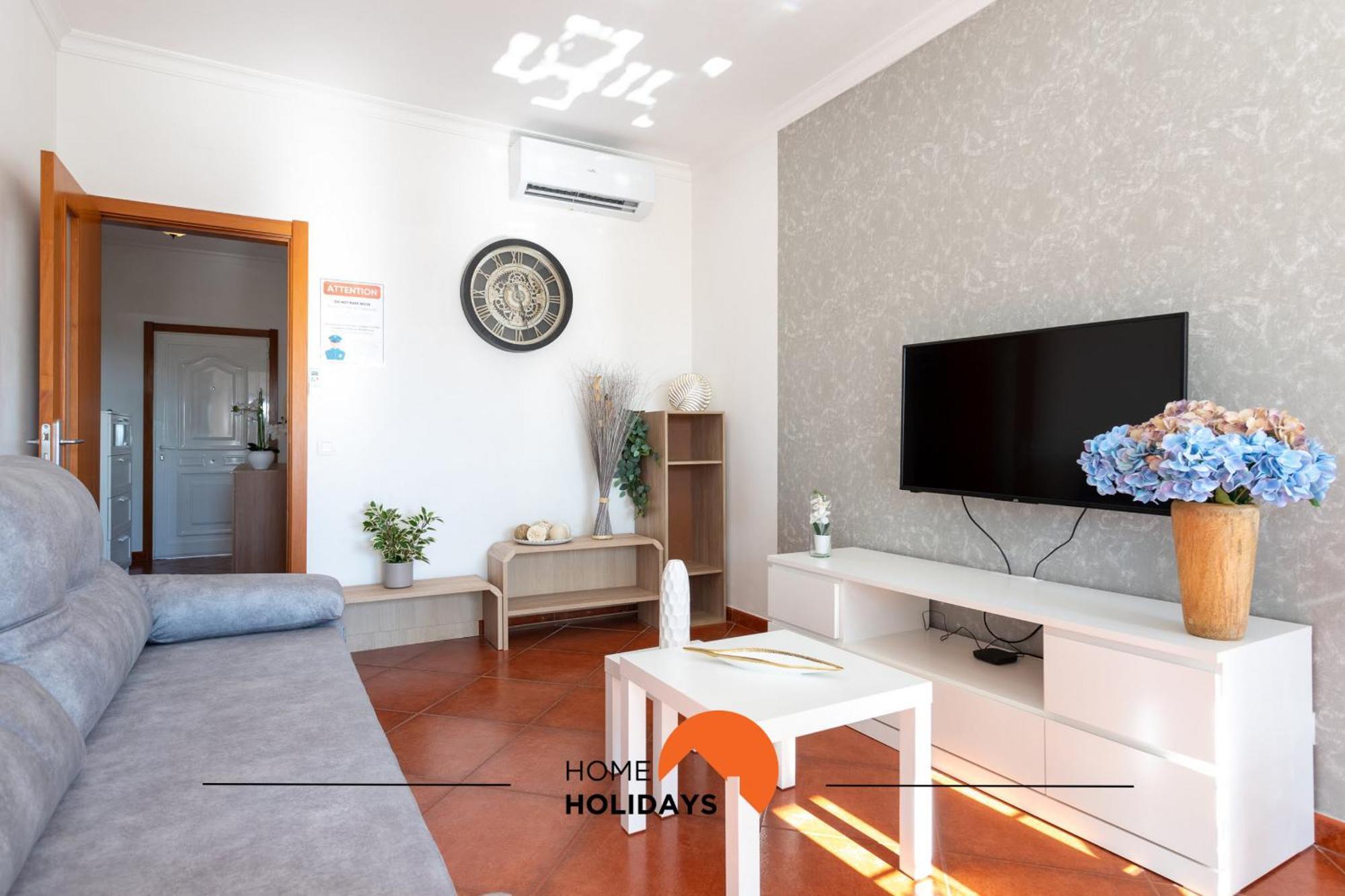 #190 Families Only - Descobrimentos By Holidays Apartment *